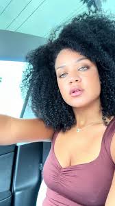 Clara Dean (@claradeanl)’s videos with som original