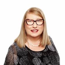 Everyday Woman's Guide to Living Your Best Life: 32 Women Share Their  Wisdom : Ventura-Rozen, Galit, Giles, Angela: Amazon.com.au: Books