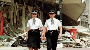 Dramatic cctv shows the moments leading up to the ira's bomb attack on central manchester on on june 15, 1996, which injured over 200 people. A Look Back At The 1996 Ira Bombing In Manchester Abc News
