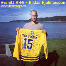 Let's hope niklas plans on giving this social media thing. 46 Niklas Hjalmarsson Ishockey Tack Sverige De Storsta Idrottsprofilerna Berattar Sin Historia On Acast