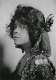NEGROS GENIAIS: Aida Overton Walker, atriz, cantora, bailarina, coreógrafa  (1880-1914)