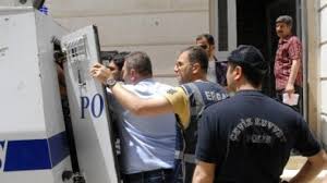 Şahıs, mutlu küçük bir kız çocuğuyken mutlu'yu takıntı haline getirmiş. Mutlu Kaya Yi Vuran Veysi Ercan Dan Zeka Kupu Savunma Mermiler Ona Isabet Etmis Sol Haber