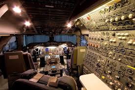 The boeing 747 flight crew operations manual stated that Boeing 747 Cockpit And Engineer S Panel Boeing 747 Cockpit Boeing 747 Aircraft Maintenance