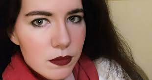 Cassandra Cantrell's Instagram, Twitter & Facebook