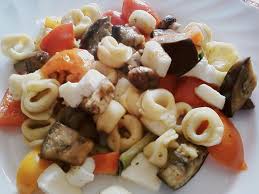 Tortellini Mit Ratatouille Aus Dem Ofen Tortellini Brot Mit Tomate Ratatouille
