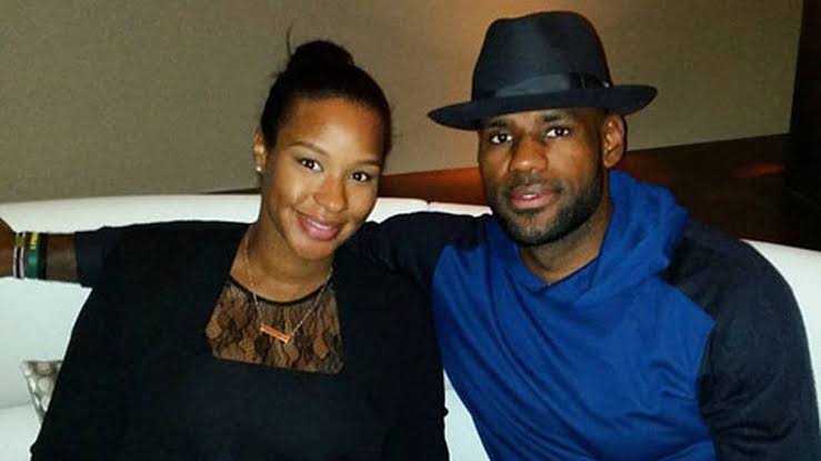 LeBron James genießt ersten Hochzeitstag