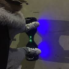 Jun 17, 2021 · bij marvellie saidea en haar zoon dayo (20) en dochter zyna (13) uit pittem is de verslagenheid groot na het dodelijke ongeval met ringo demeester (41) woensdagavond. Skatepark Rotselaar