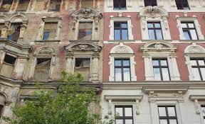 Gentrifizierung ist der prozess, den charakter eines viertels durch den zuzug wohlhabenderer einwohner und. Gentrifizierung Blauarbeit