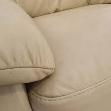 There are other varieties of. 86 Off Natuzzi Natuzzi Italsofa Beige Leather Club Chair Chairs