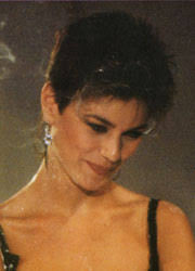 In order to maintain the trust of the gang's leader, he must commit ever more dangerous and heinous crimes. Linda Fiorentino