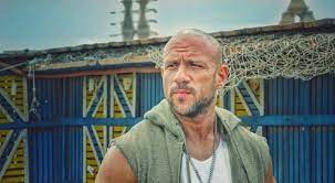 عشقي للفن كعشقي للوطن youtu.be/1afyfnaykgg. Ø£Ø­Ù…Ø¯ Ù…ÙƒÙŠ Ù„ Ù‚ Ø¨ Ø¨Ù€Ø§Ù„ÙƒØ¨ÙŠØ± Ø£ÙˆÙŠ ÙˆØ¥Ø´ØªÙ‡Ø± Ø¨Ù€Ù‡ÙŠØ«Ù… Ø¯Ø¨ÙˆØ± ÙˆÙ‡Ø°Ù‡ Ø­Ù‚ÙŠÙ‚Ø© Ø¥Ø¯Ù…Ø§Ù†Ù‡ Ø¹Ù„Ù‰ Ø§Ù„Ù…Ø®Ø¯Ø±Ø§Øª