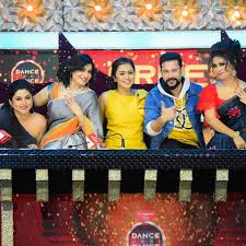Priyaraman Recherche Sur Twitter Sembaruthi is an indian drama serial of zee tamil tv channel. twitter