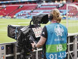 Fußball streams machen es möglich. Em 2021 Heute Live Im Tv Und Im Stream Hier Sehen Sie Die Beiden Spiele Fussball