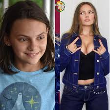 Dafne Keen - Casual Yet Arousing Pose