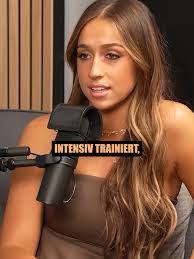 Tara Tate's Instagram, Twitter & Facebook