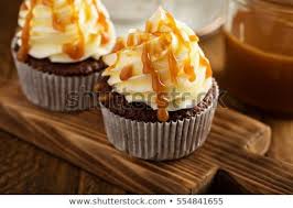 Homemade Butterscotch Cupcakes With Caramel Syrup And Cream Cheese Frosting Toffee Cupcakes Cupcake Recipes Fall Cupcakes