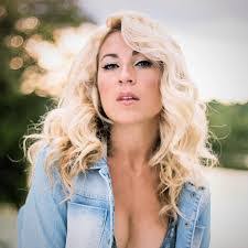 Renee Marcou's Instagram, Twitter & Facebook