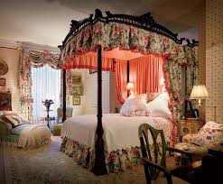 Mario Buatta Transforms A Fifth Avenue Apartment Into An Opulent Haven Romantic Bedroom Mario Buatta Traditional Bedroom