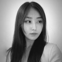 Dohee Kim's Instagram, Twitter & Facebook