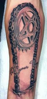 B6d50f6bc957ed389d723fec3558a69e Jpg 457 960 Chain Tattoo Bike Tattoos Beauty Tattoos