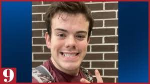 Nathan Veith's Instagram, Twitter & Facebook