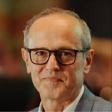 Profile for Dr. Daniel Meinzer