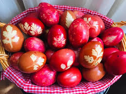 Retete din bucataria romaneasca sau retete din bucataria internationala, pe gustul tuturor. Oua De Paste Vopsite Natural Daniela S Art Of Hobby