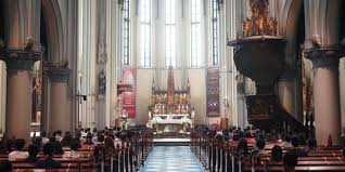 Santa maria pelindung diangkat ke surga, de kerk van onze lieve vrouwe ten hemelopneming) adalah sebuah gereja di jakarta. Syarat Bagi Umat Katolik Untuk Misa Natal Di Tengah Pandemi Covid 19 Merdeka Com