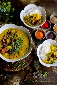 Raw Mango And Bottle Gourd Dal Recipe Khatta Meetha Lauki Aam Dal Dal Recipe Recipes Indian Food Recipes