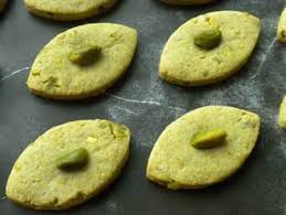 Pistachio Shortbread Biscuits Tea Cakes Recipes Food Biscuits
