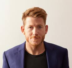 Glen Carlson's Instagram, Twitter & Facebook