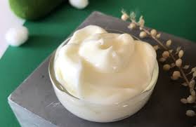 Recette Creme Anti Tache Lys Petit Grain Creme Anti Tache Anti Tache Creme Pour Les Mains