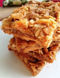 Les Mielats Carres Dores Aux Amandes Et Au Miel Sweet Kwisine Recettes De Cuisine Recette Cuisine