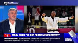 En même temps, dans son sport, le trampoline, l'objectif est de prendre son envol à l'impulsion de ses jambes puis de tourner, tournoyer, vriller, virevolter et encore pirouetter. N0vf3zmszie8lm