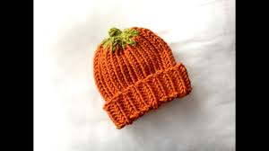 This slouchy beanie will keep your head warm and keep you looking fashionable for fall. 13 Loom Knit Slouchy Hat Patterns The Funky Stitch