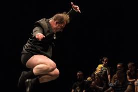 Dubois was born in 1972 in colmar. Pour Sortir Au Jour De La Cie Olivier Dubois Au Theatre De L Arsenal Val De Reuil