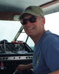 Used Boat Review: Chris-Craft Commander 27