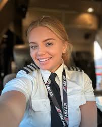 Ready for takeoff, but first let me take a selfie with the cabin crew  💁‍♀️✈️**