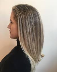The key to do this perfectly is not to be precise. B L E N D E D Dark Roots Into Super Hair By Robin Leigh Facebook