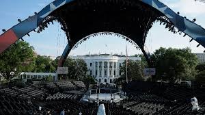 Leonardo Sakamoto: Trump usa UFC na Casa Branca como circo para disfarçar o preço do pão