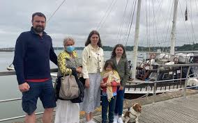 Ajout nouveaux graphiques de nombreux graphiques ont été ajoutés pour apporter de la lisibilité. Covid 19 En Bretagne Une Minorite De Touristes Ne Respecte Pas Les Regles Le Parisien