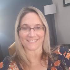 Amy Piccirillo's Instagram, Twitter & Facebook