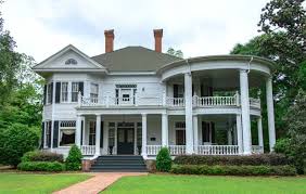 Pin On Southern Charm Homes