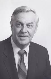 Local Obituaries from PraisePhilly and Tributes.com