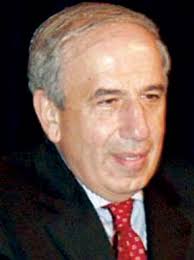 Erdin, ''i̇ntihal olayını gerçekleştiren i̇ü rektörü ve bunu ciddiye almayan yök başkanı gürüz, bugün itibariyle görevinden alınmalıdır'' diye konuştu. Kemal Guruz Kimdir Kac Yasinda Kimdir Wiki Biyografi Sitesi