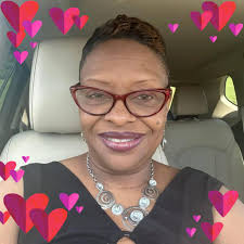 With a friend like this who needs enemies 🤦🏾‍♀️🙅🏾‍♀️ business partner  whatever you call it! It's something about Carlton( is that his name??)  that I don't trust..I'm not saying Nicole should move