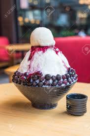 30.06.2016 · to make korean shaved ice or bingsu, either a ice shaver machine like the one below or a snow cone machine works best. Ice Shave With Blueberries And Vanilla Ice Cream Bingsu Korean Dessert Stock Photo Picture And Royalty Free Image Image 76395101