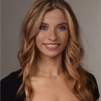 Melanie Nicasio's Instagram, Twitter & Facebook