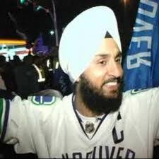 Mark Negrin's Instagram, Twitter & Facebook