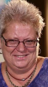 Sondersendung zum Gedenken an Hasi 🌼, Sie war eine Frohnatur, hatte immer  einen Spruch auf den Lippen und wurde von „Goodbye Deutschland“ über viele  Jahre hinweg begleitet. Vor wenigen Wochen ist Hasi ...